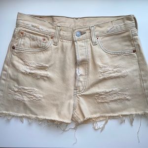 LEVI’s 501 Distressed High-rise Shorts